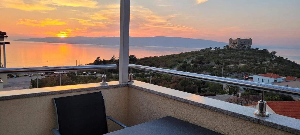 Apartment Biondic - Villa Sunce Senj  Buitenkant foto